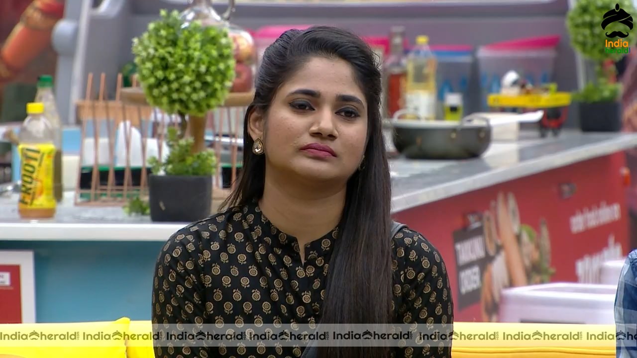 Bigg Boss Tamil Season 3 Day 69 Hot Stills Set 3