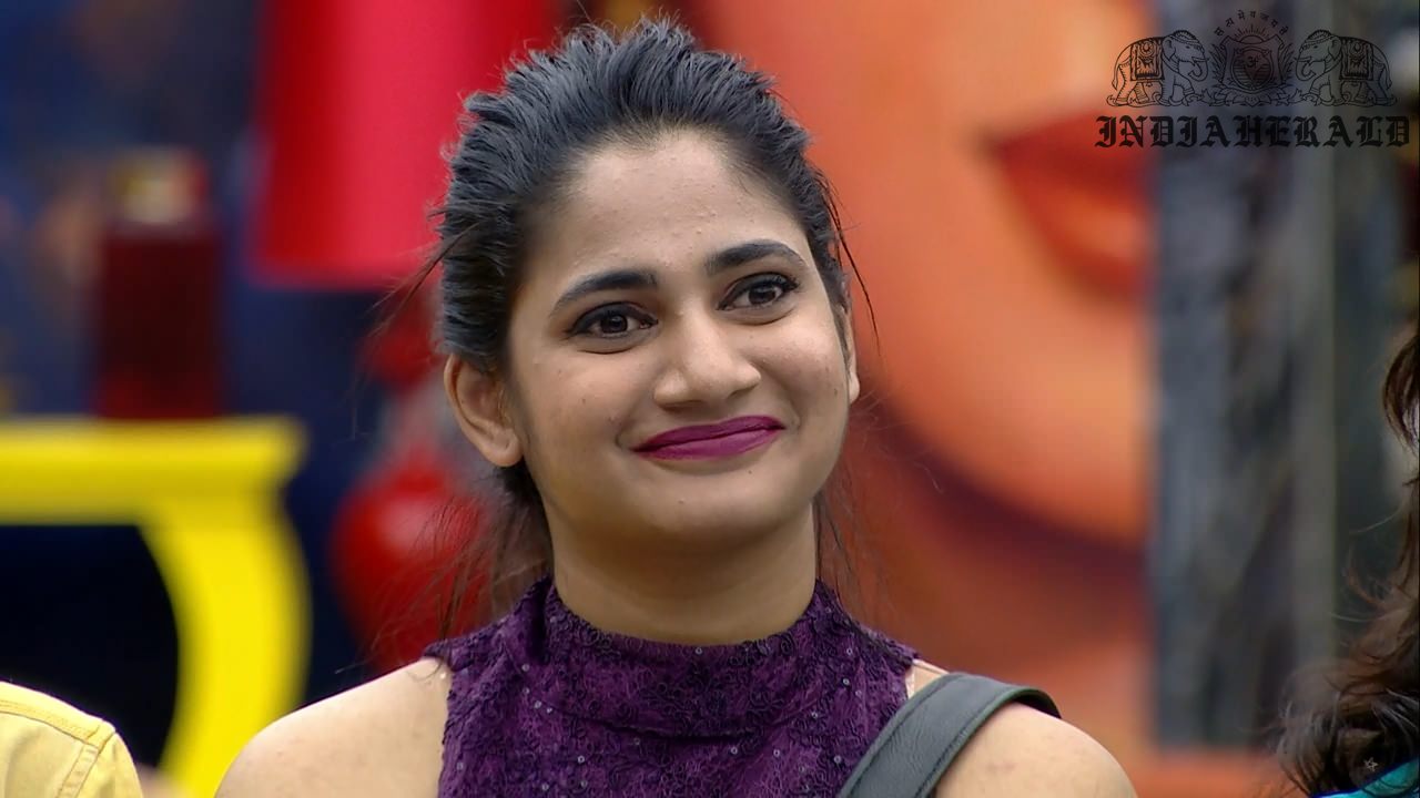 Bigg Boss Tamil Season 3 Day 7 Stills Set 1