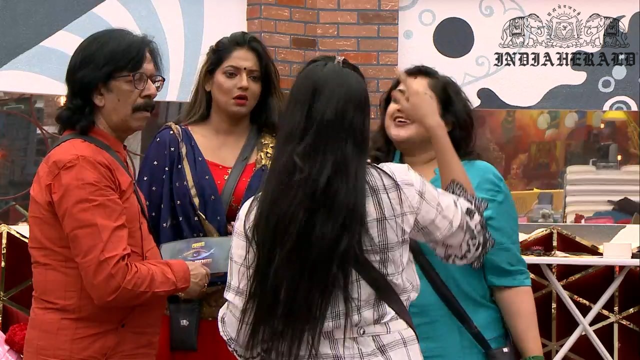 Bigg Boss Tamil Season 3 Day 7 Stills Set 3