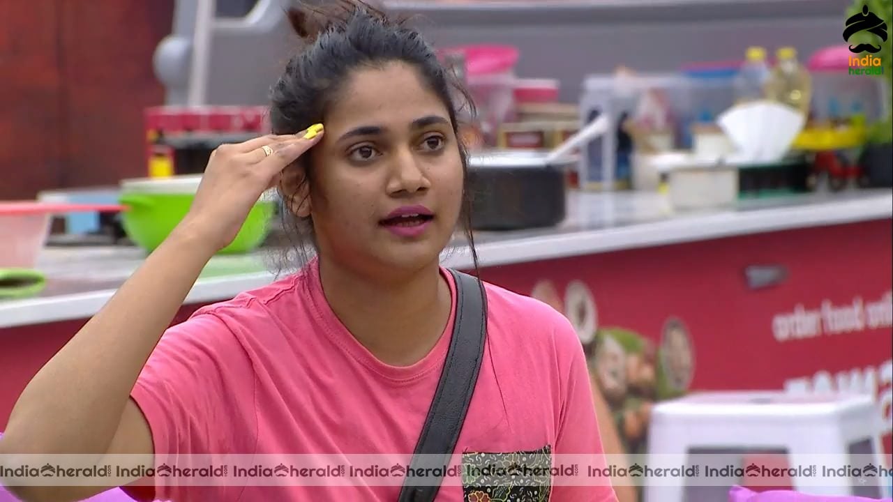 Bigg Boss Tamil Season 3 Day 71 Hot Stills Set 3