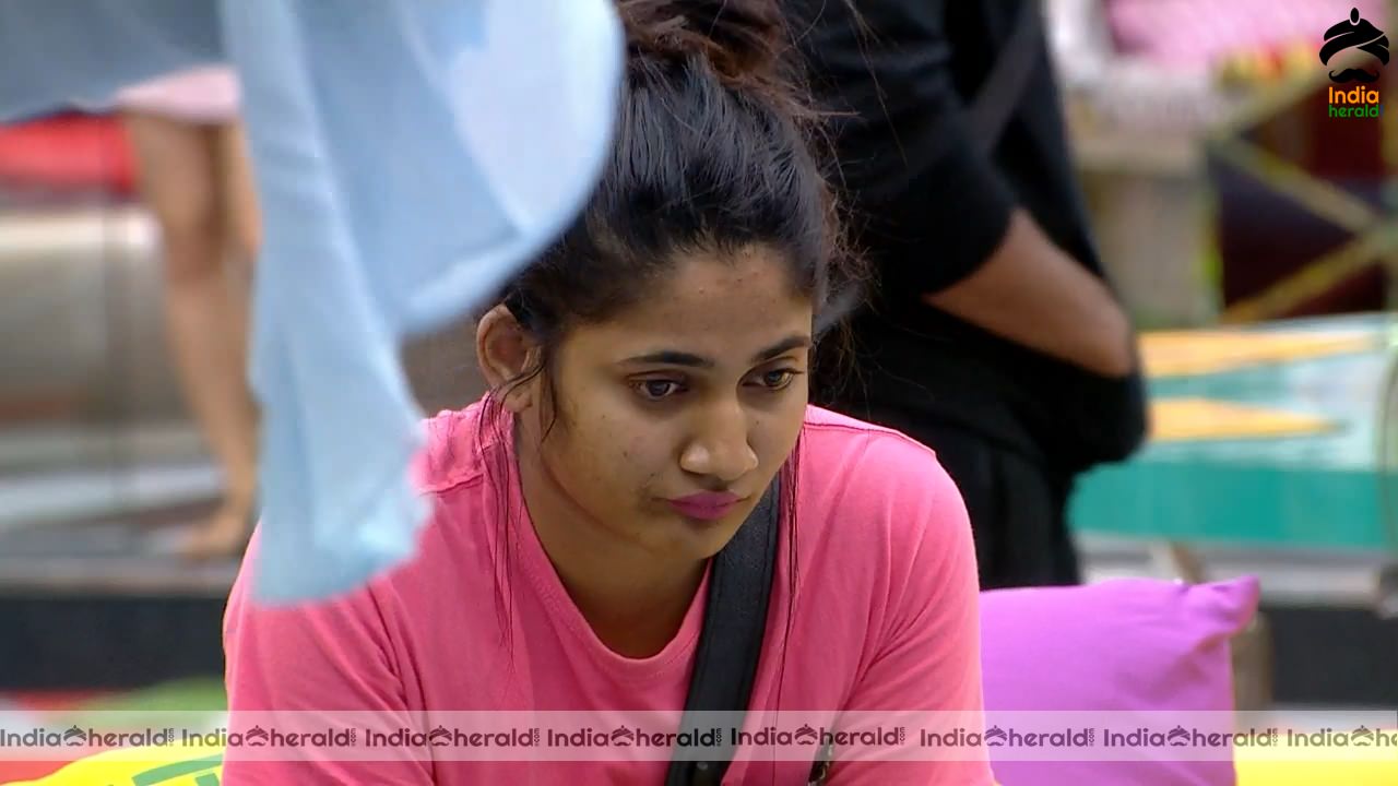 Bigg Boss Tamil Season 3 Day 71 Hot Stills Set 3