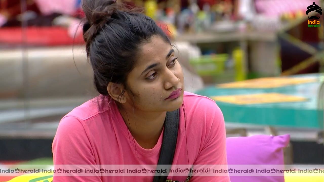 Bigg Boss Tamil Season 3 Day 71 Hot Stills Set 3