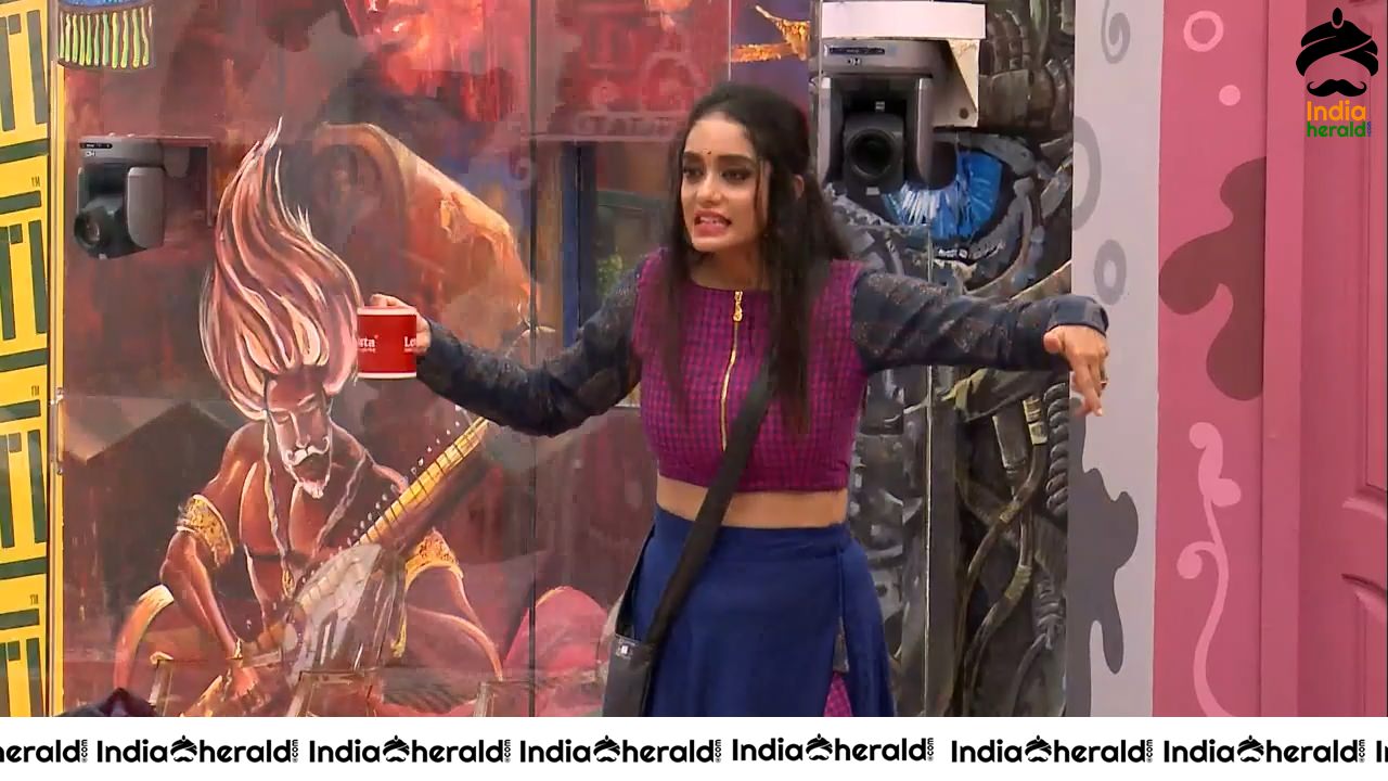 Bigg Boss Tamil Season 3 Day 73 Hot Stills Set 1