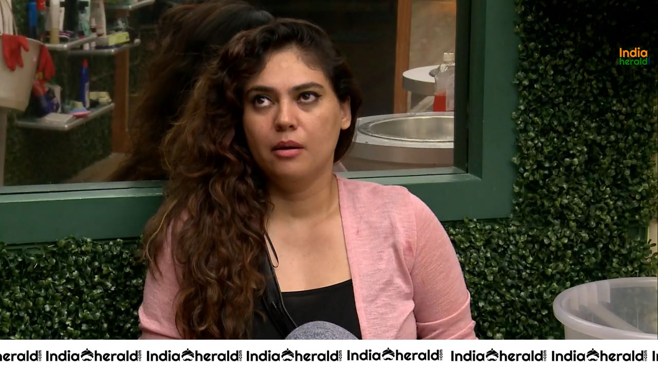 Bigg Boss Tamil Season 3 Day 73 Hot Stills Set 1