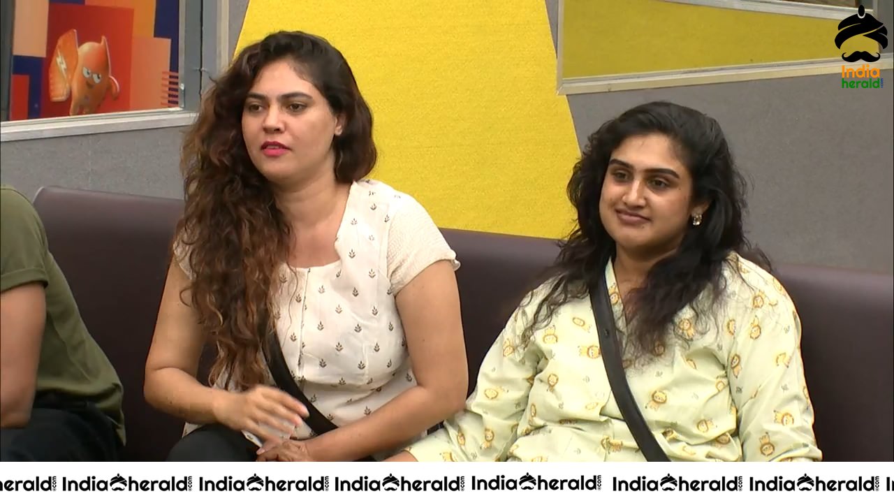 Bigg Boss Tamil Season 3 Day 73 Hot Stills Set 3