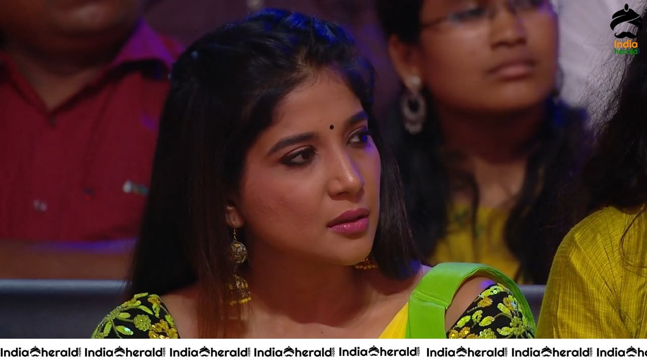 Bigg Boss Tamil Season 3 Day 76 Hot Stills Set 2