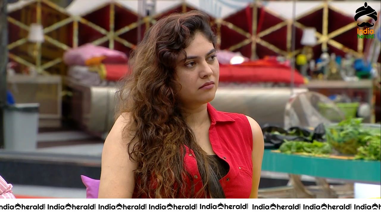 Bigg Boss Tamil Season 3 Day 78 Hot Stills Set 2