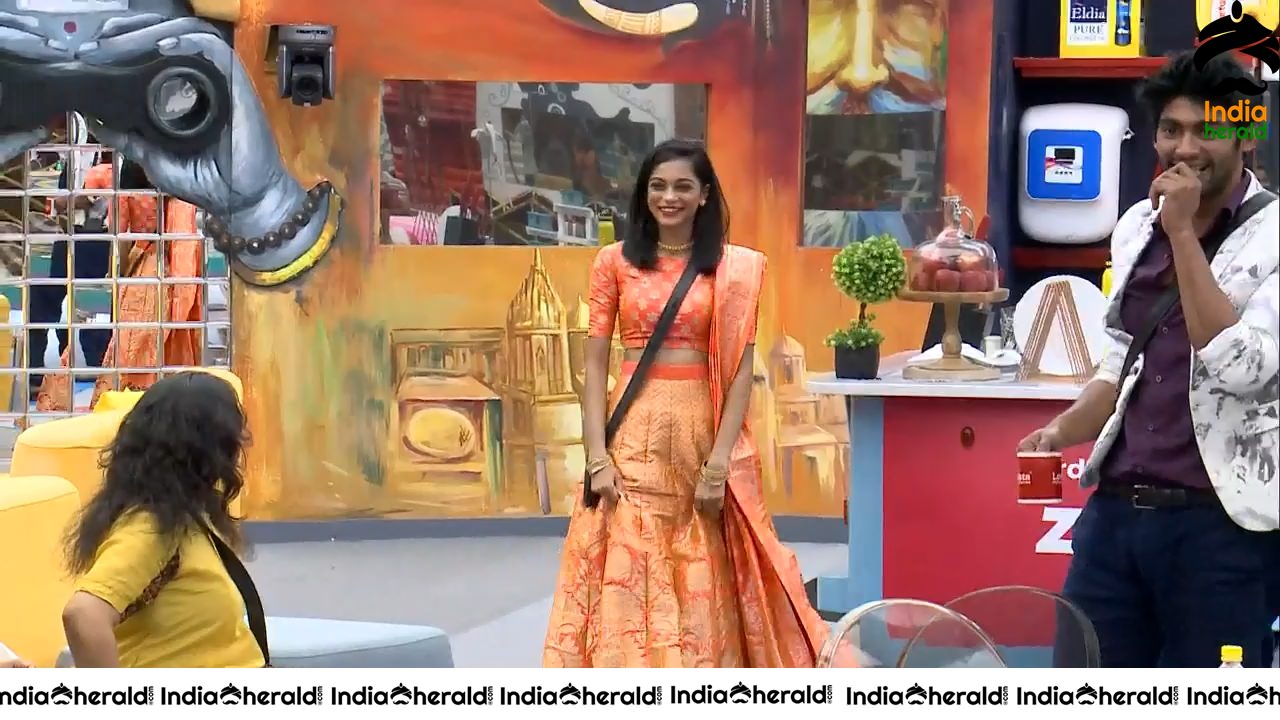 Bigg Boss Tamil Season 3 Day 79 Hot Stills Set 2