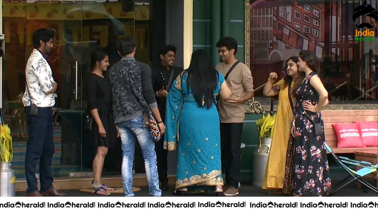 Bigg Boss Tamil Season 3 Day 79 Hot Stills Set 2
