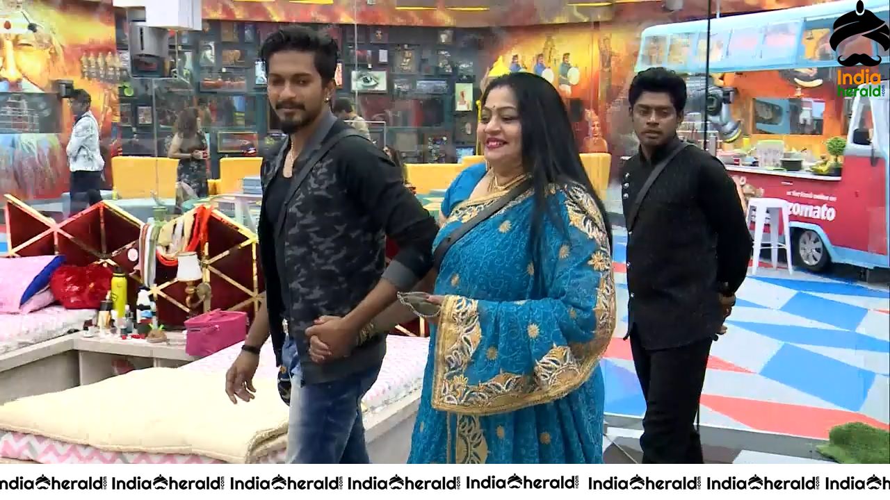 Bigg Boss Tamil Season 3 Day 79 Hot Stills Set 2