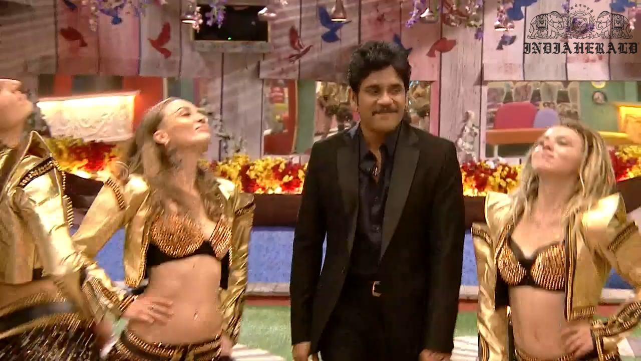 Bigg Boss Telugu Season 3 Day 0 Hot Stills Set 1