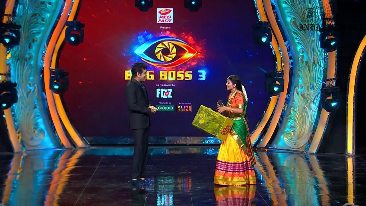 Bigg Boss Telugu Season 3 Day 0 Hot Stills Set 1