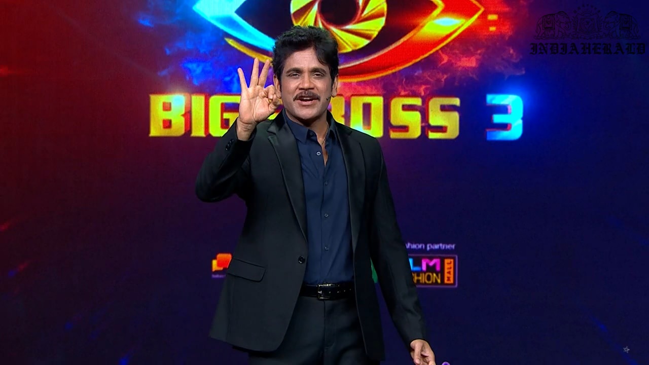 Bigg Boss Telugu Season 3 Day 0 Hot Stills Set 1