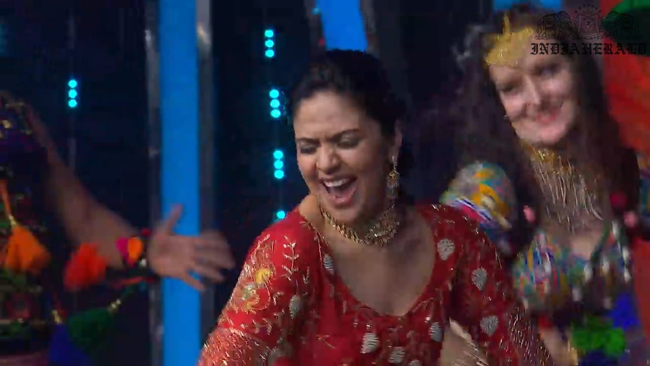 Bigg Boss Telugu Season 3 Day 0 Hot Stills Set 3
