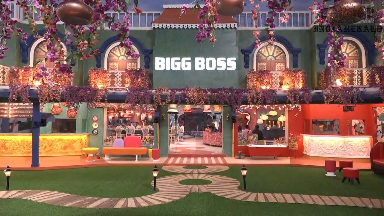 Bigg Boss Telugu Season 3 Day 1 Hot Stills Set 1