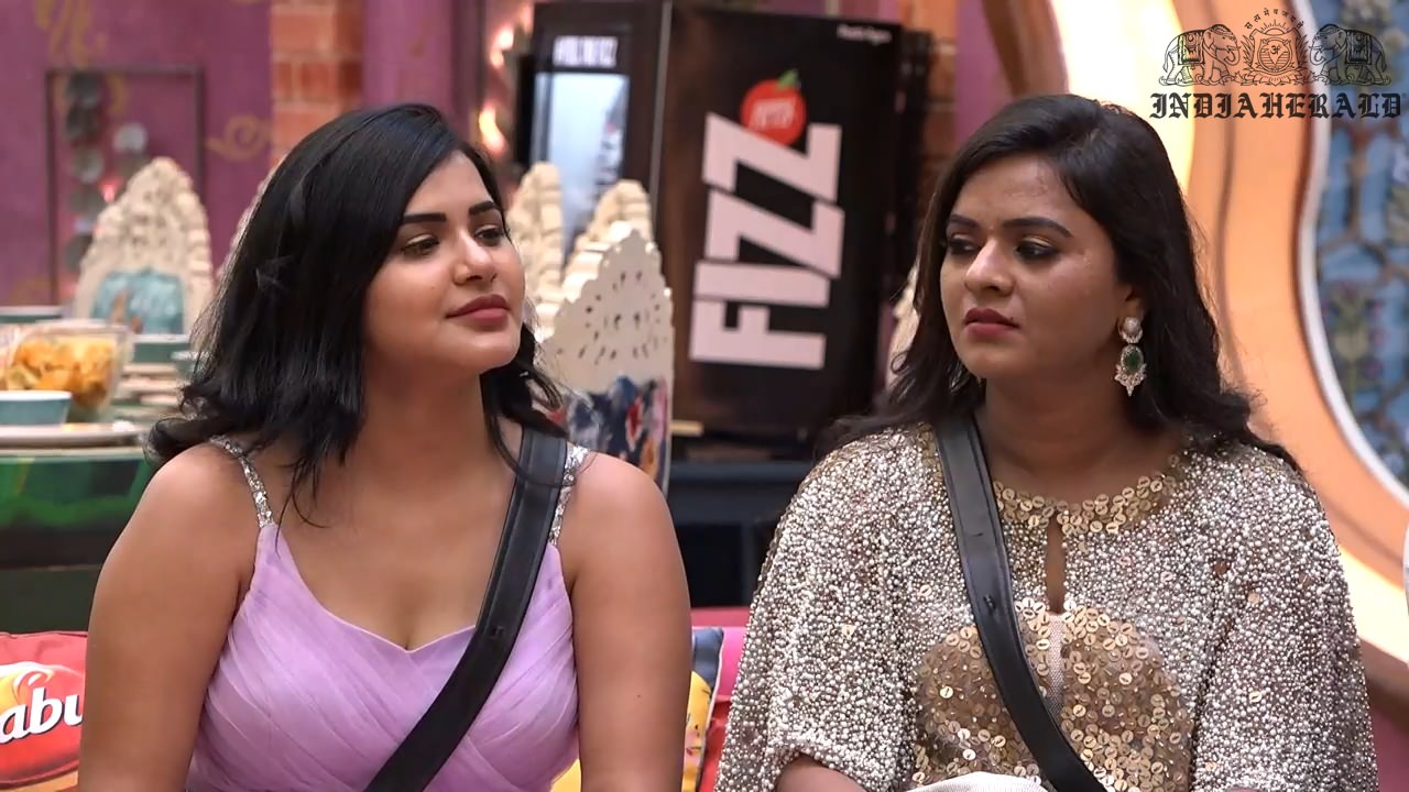 Bigg Boss Telugu Season 3 Day 1 Hot Stills Set 1