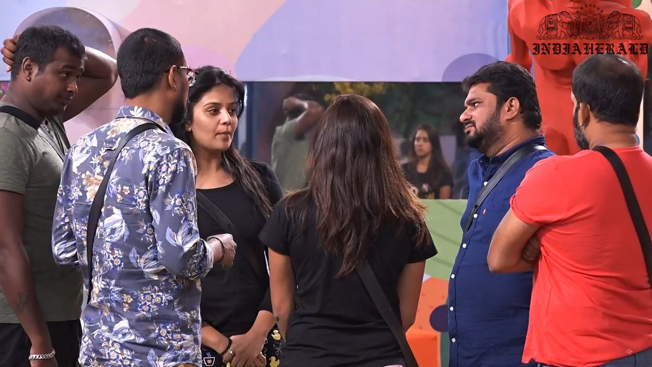 Bigg Boss Telugu Season 3 Day 1 Hot Stills Set 3