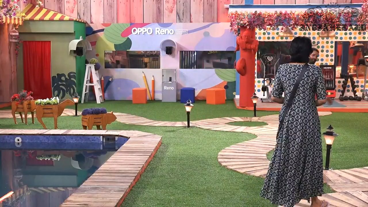 Bigg Boss Telugu Season 3 Day 1 Hot Stills Set 3
