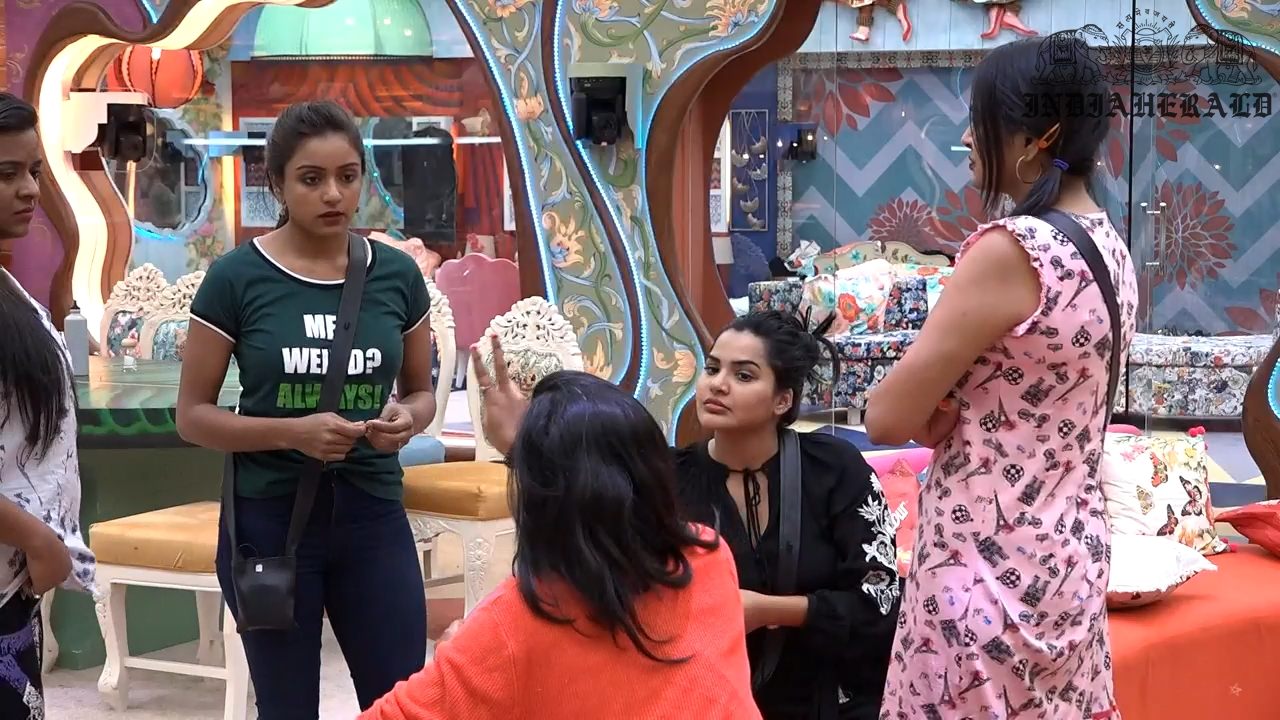 Bigg Boss Telugu Season 3 Day 11 Hot Stills Set 1