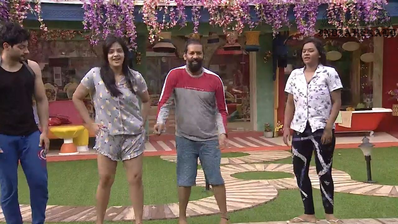 Bigg Boss Telugu Season 3 Day 11 Hot Stills Set 1
