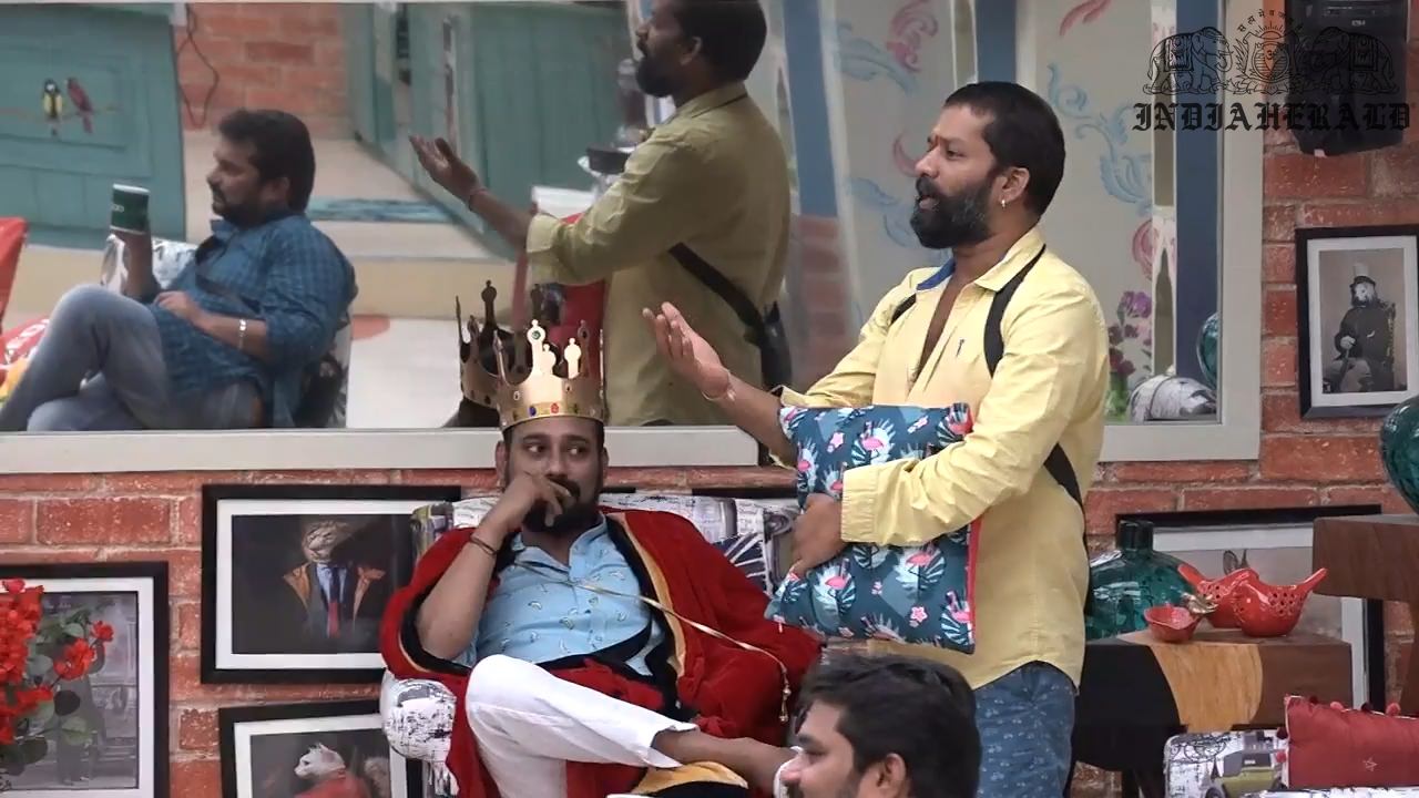 Bigg Boss Telugu Season 3 Day 11 Hot Stills Set 2