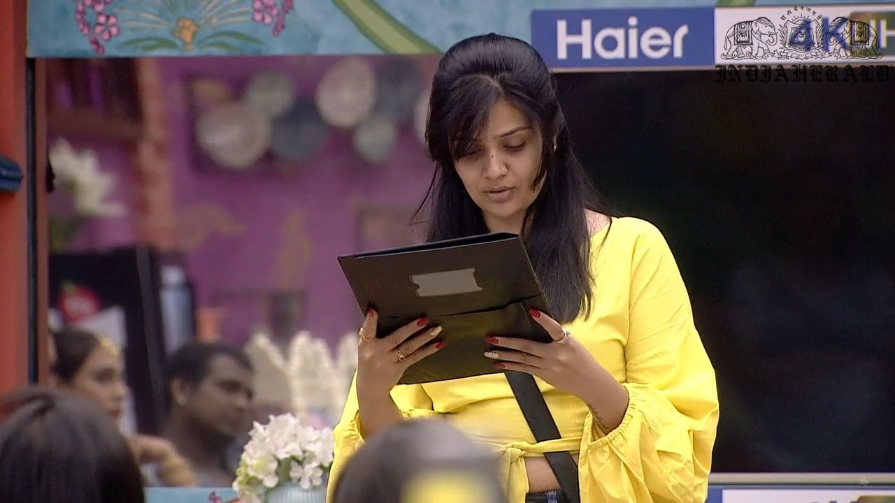 Bigg Boss Telugu Season 3 Day 11 Hot Stills Set 2