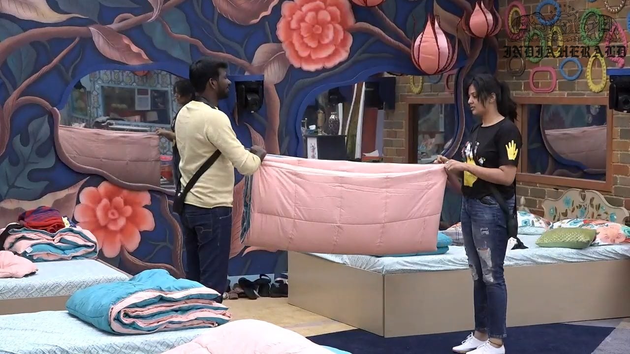 Bigg Boss Telugu Season 3 Day 11 Hot Stills Set 2