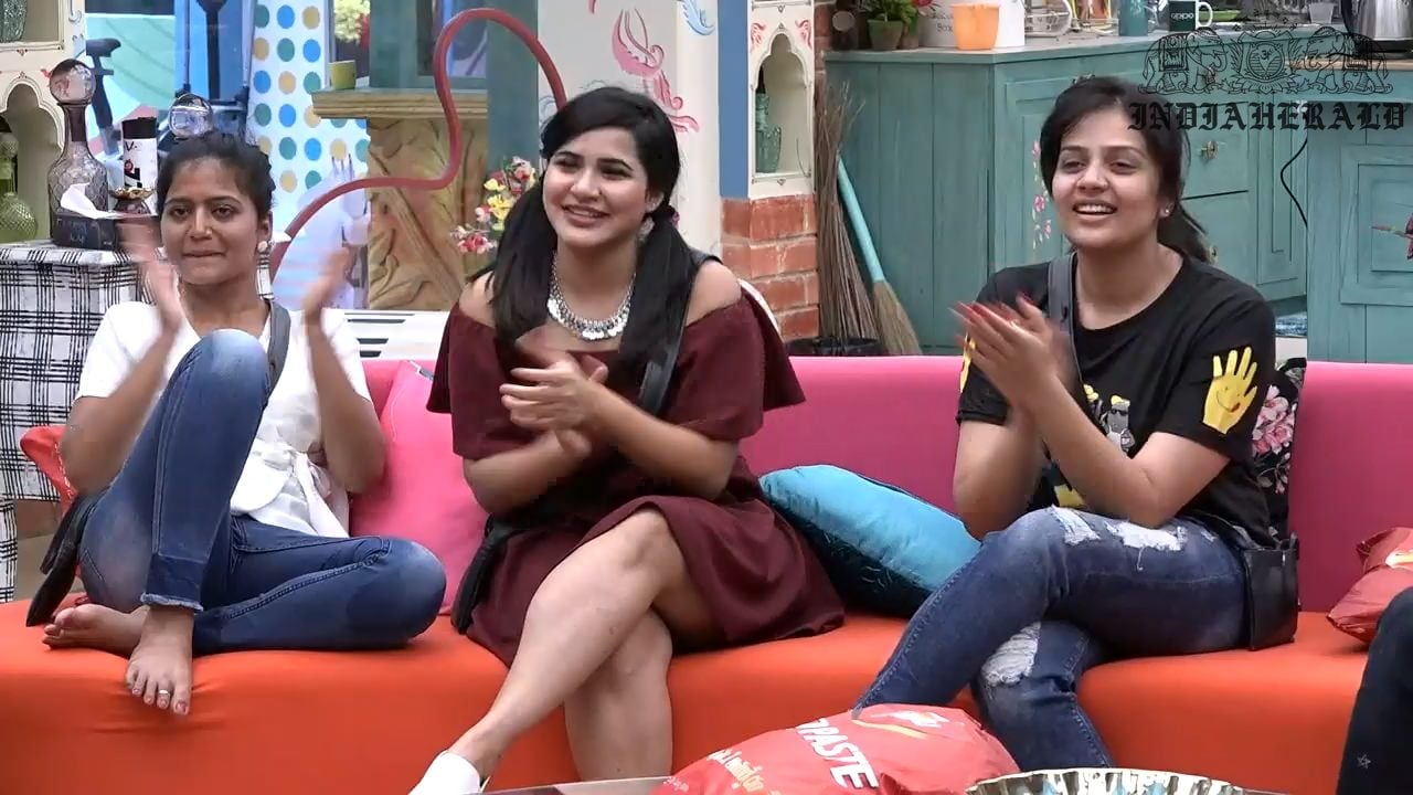 Bigg Boss Telugu Season 3 Day 11 Hot Stills Set 2