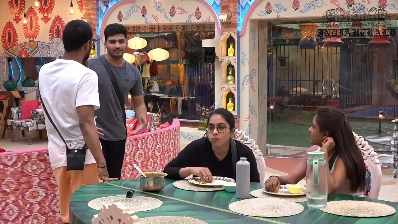 Bigg Boss Telugu Season 3 Day 12 Hot Stills Set 1