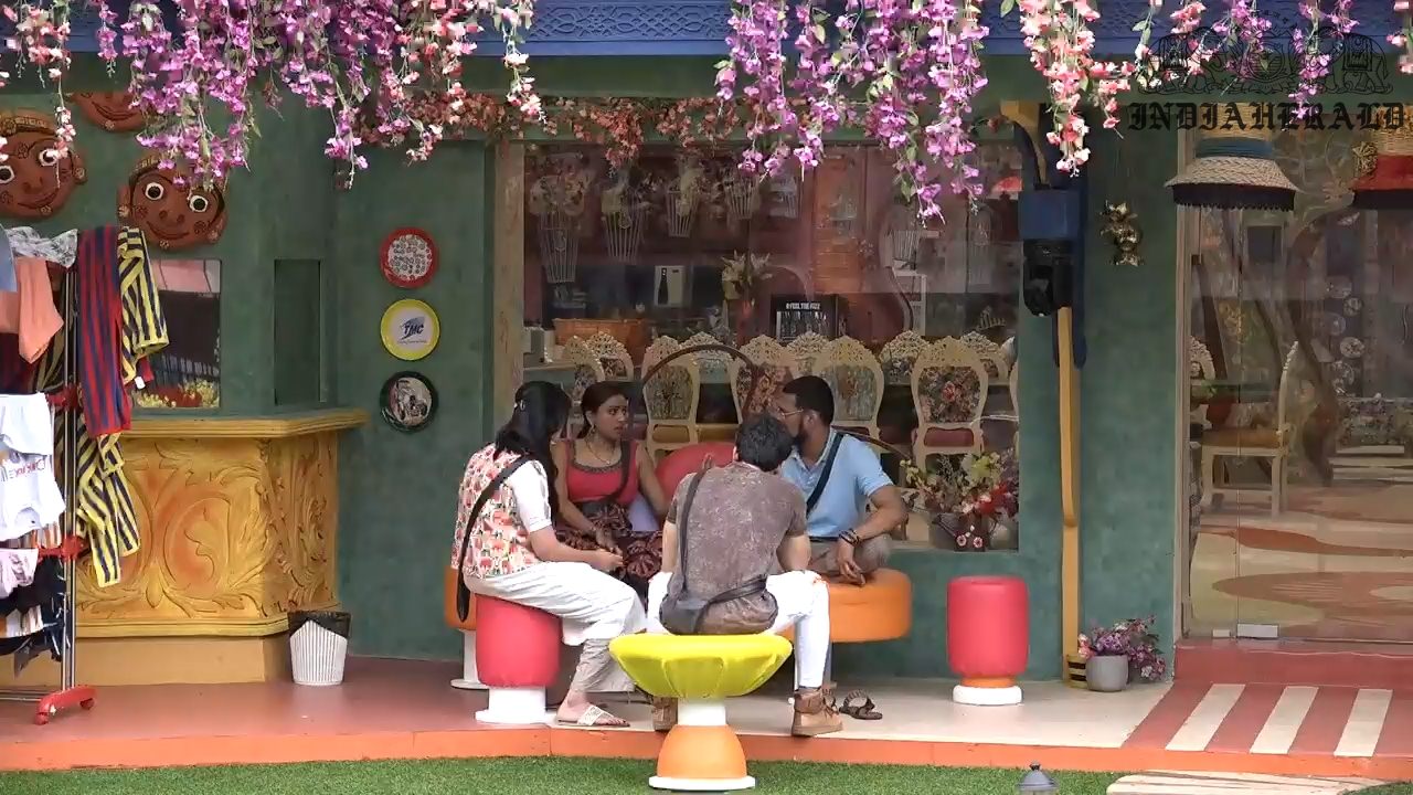 Bigg Boss Telugu Season 3 Day 12 Hot Stills Set 1