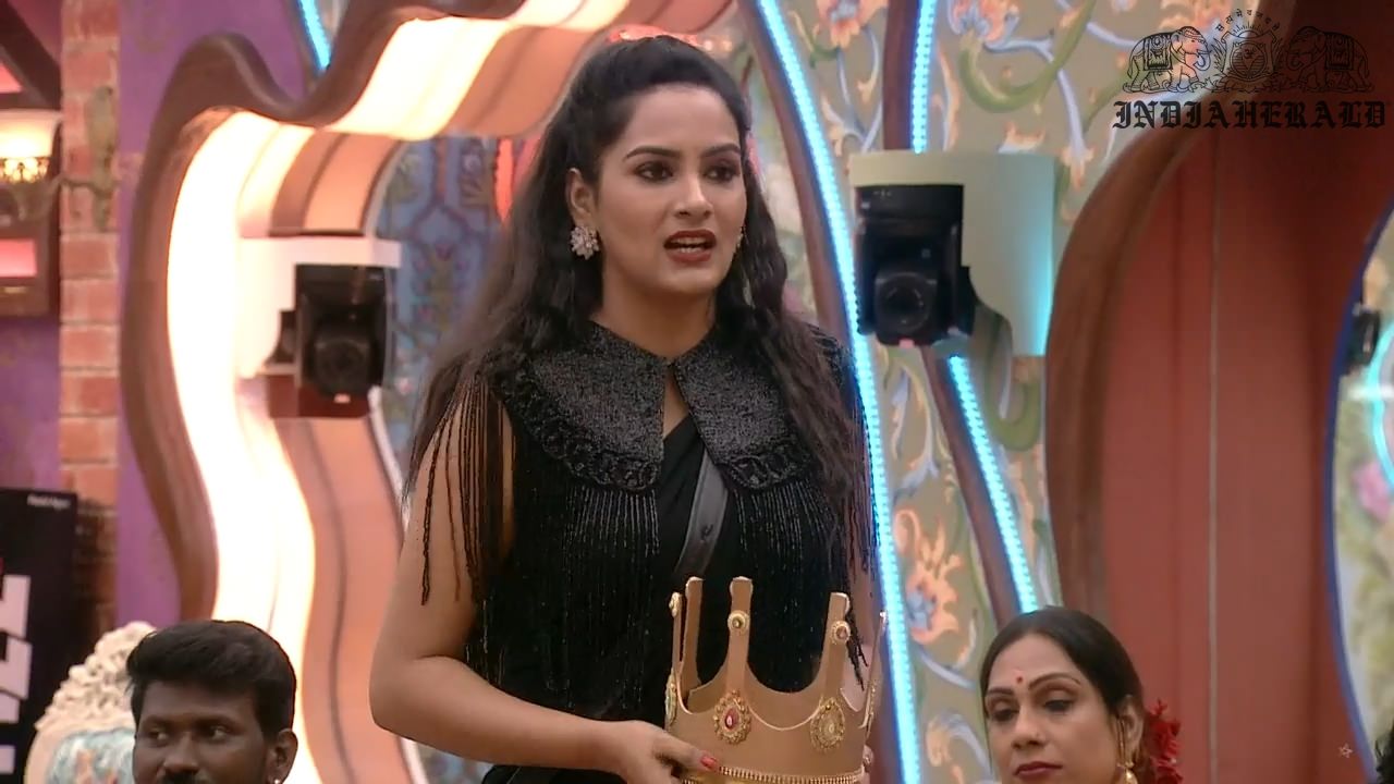 Bigg Boss Telugu Season 3 Day 13 Hot Stills Set 3