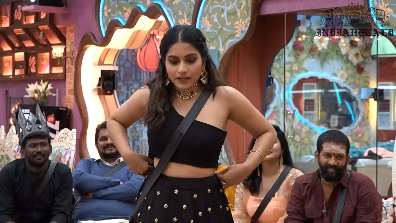 Bigg Boss Telugu Season 3 Day 13 Hot Stills Set 3