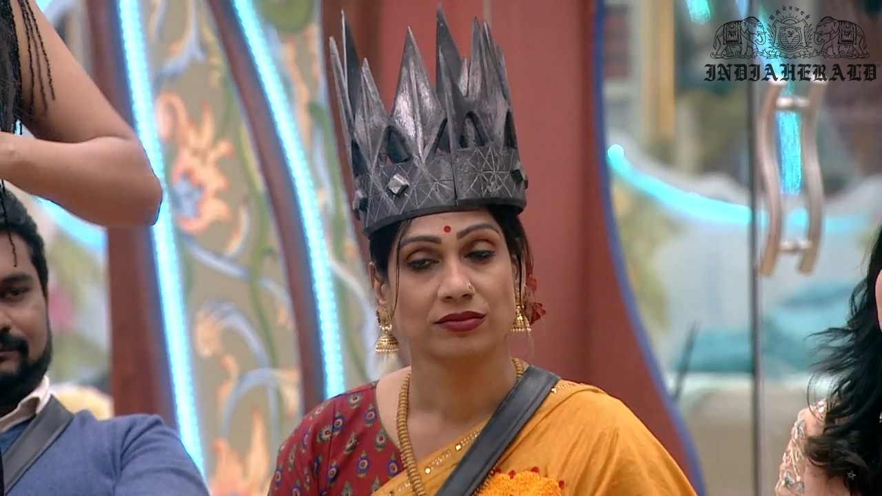 Bigg Boss Telugu Season 3 Day 13 Hot Stills Set 3