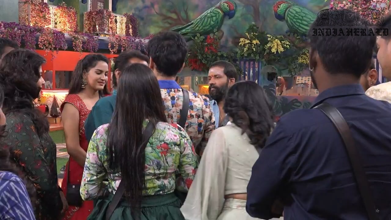 Bigg Boss Telugu Season 3 Day 14 Hot Stills Set 2