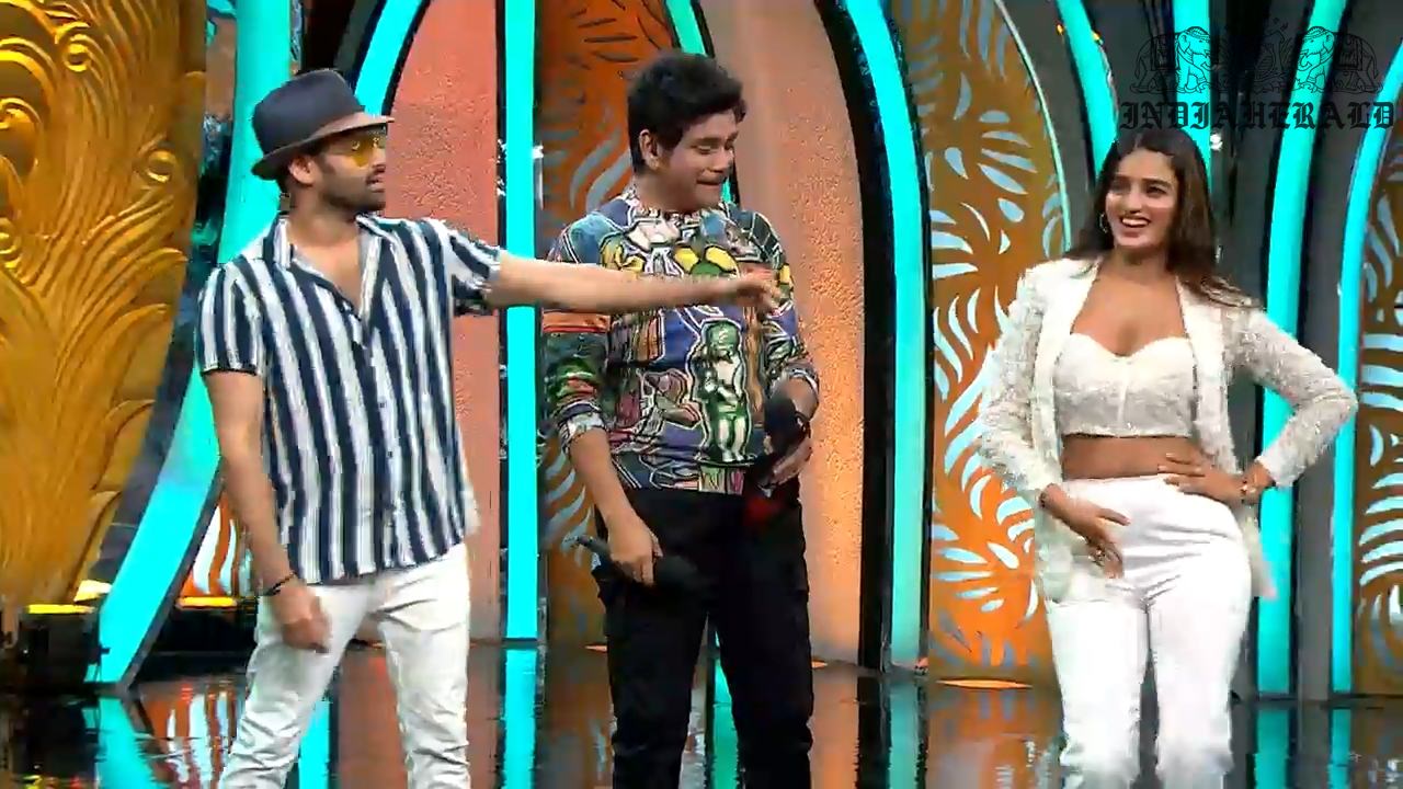 Bigg Boss Telugu Season 3 Day 14 Hot Stills Set 2