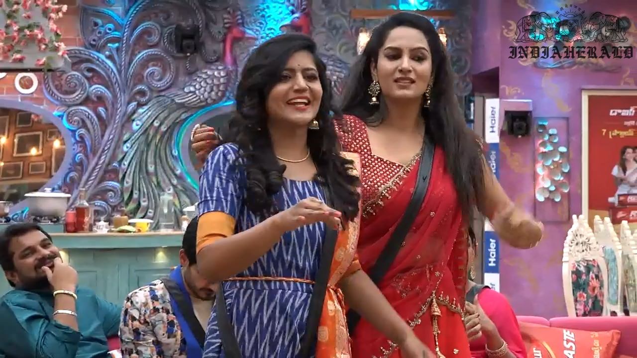 Bigg Boss Telugu Season 3 Day 14 Hot Stills Set 3