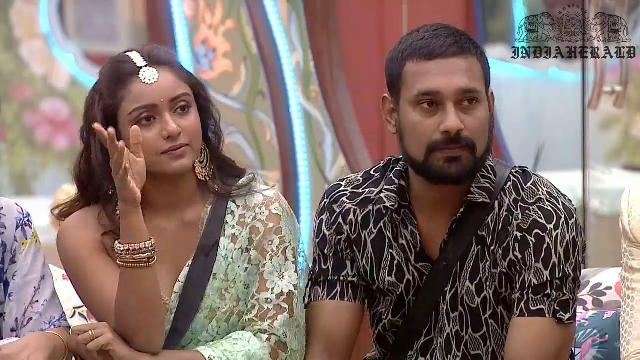 Bigg Boss Telugu Season 3 Day 14 Hot Stills Set 3