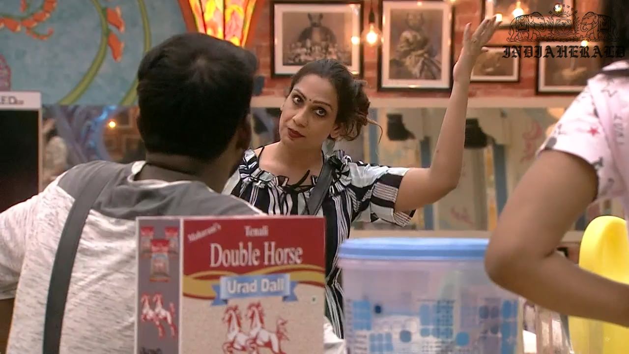 Bigg Boss Telugu Season 3 Day 16 Hot Stills Set 1