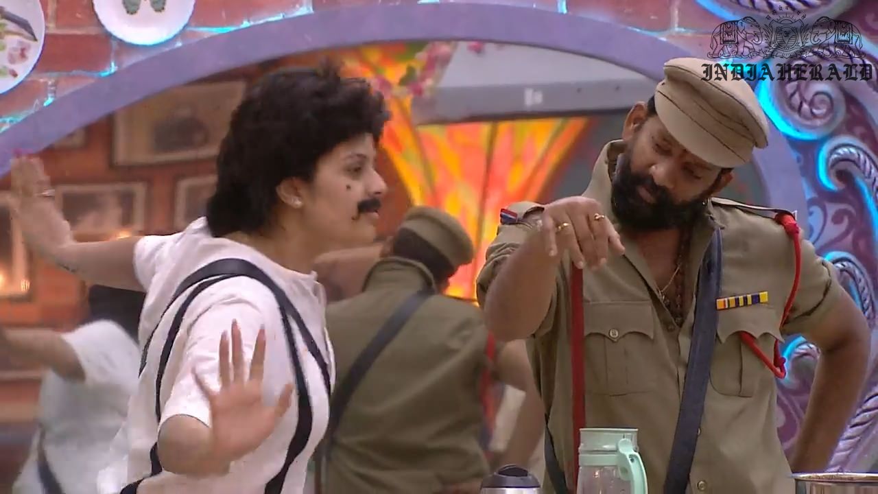 Bigg Boss Telugu Season 3 Day 16 Hot Stills Set 3