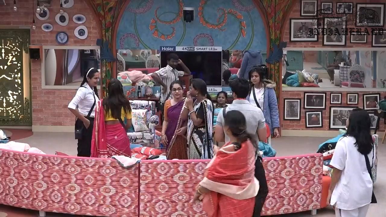 Bigg Boss Telugu Season 3 Day 17 Hot Stills Set 2