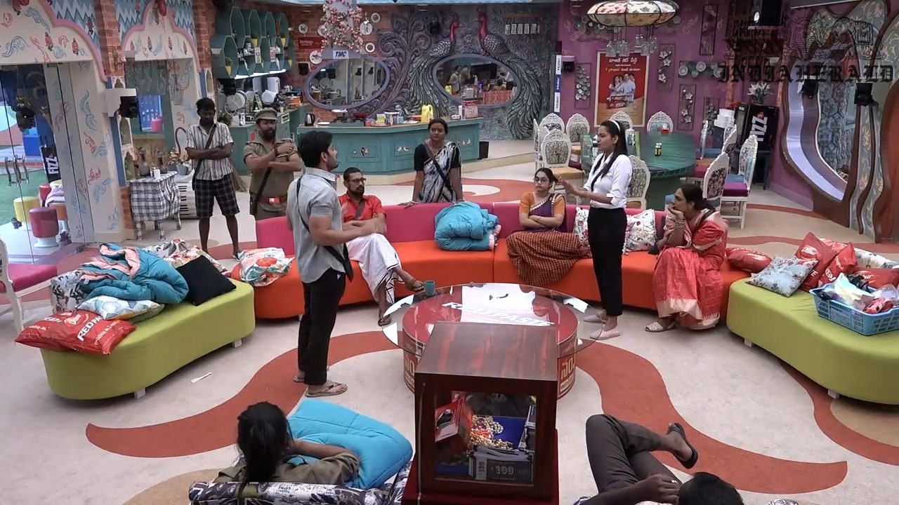 Bigg Boss Telugu Season 3 Day 17 Hot Stills Set 3