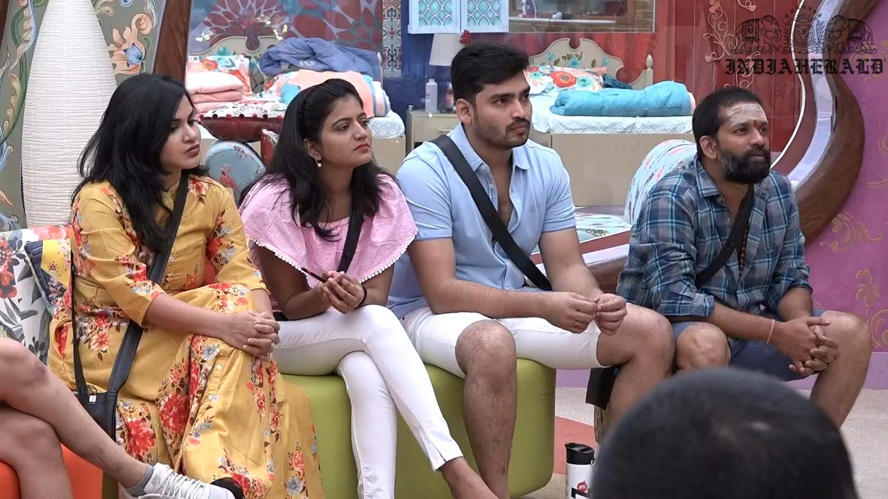 Bigg Boss Telugu Season 3 Day 2 Hot Stills Set 2