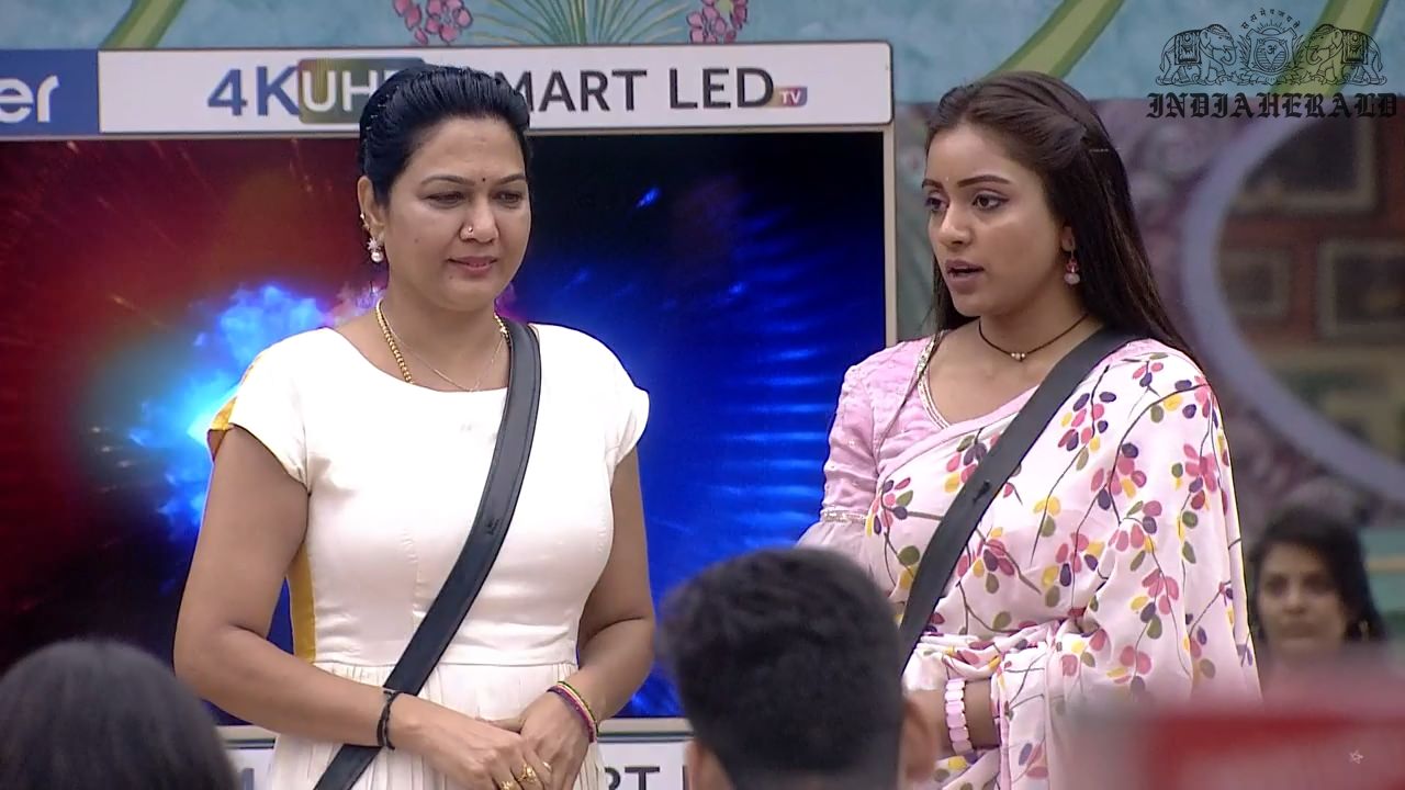 Bigg Boss Telugu Season 3 Day 2 Hot Stills Set 2