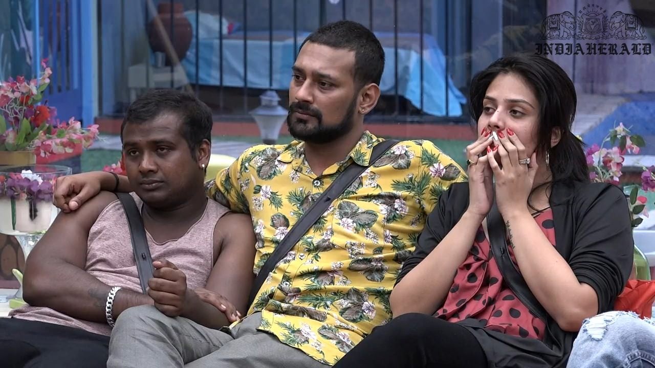Bigg Boss Telugu Season 3 Day 2 Hot Stills Set 3