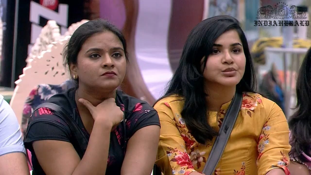Bigg Boss Telugu Season 3 Day 2 Hot Stills Set 3