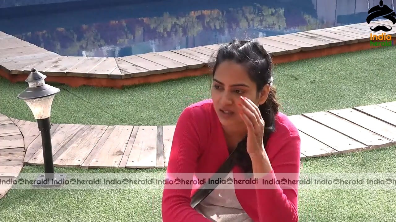 Bigg Boss Telugu Season 3 Day 22 Hot Stills Set 1