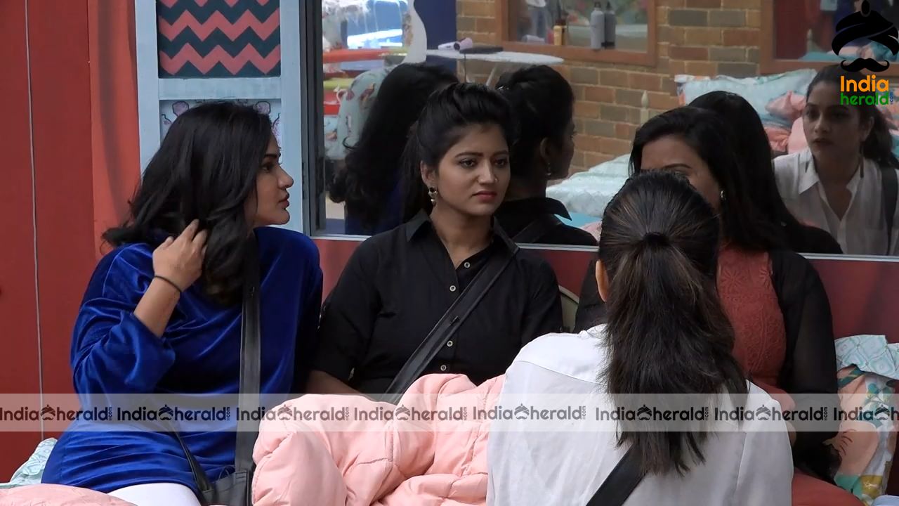 Bigg Boss Telugu Season 3 Day 24 Hot Stills Set 2