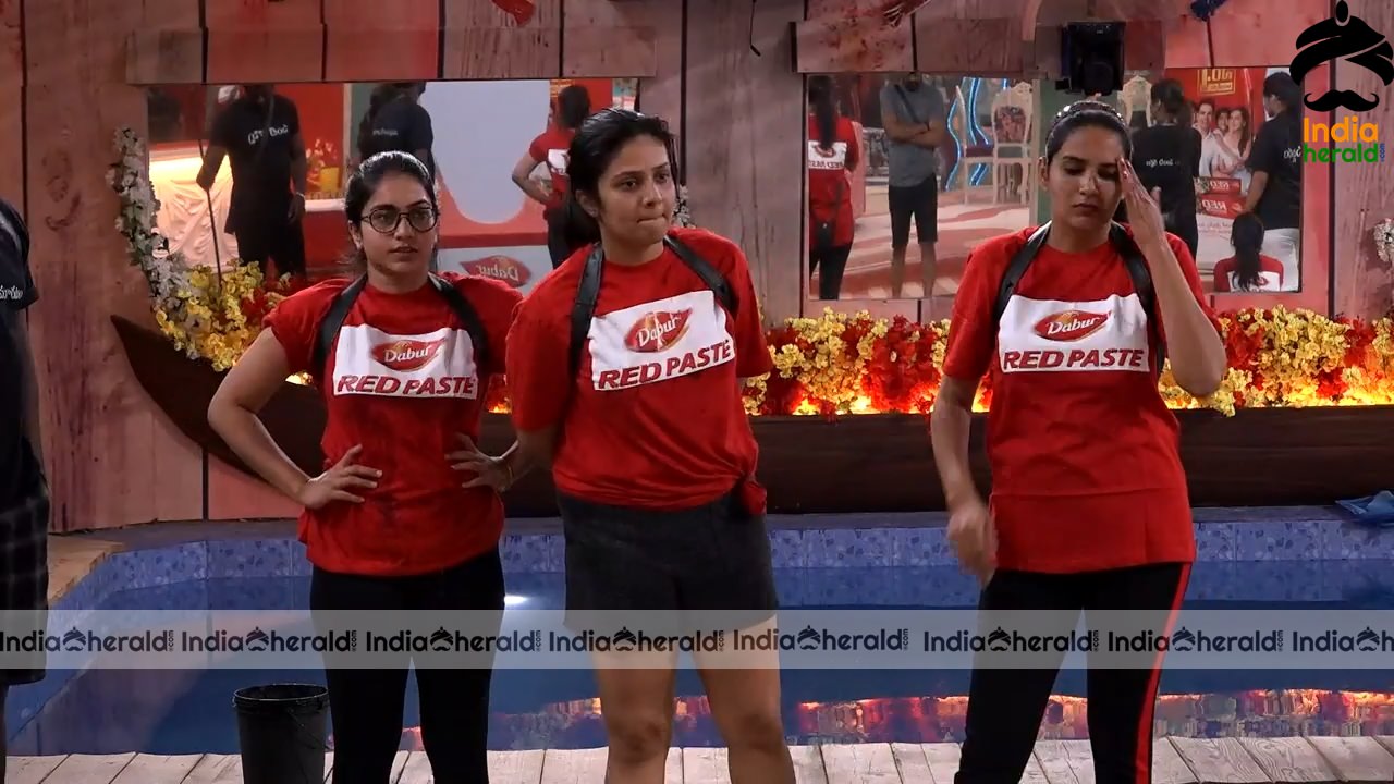 Bigg Boss Telugu Season 3 Day 27 Hot Stills Set 1