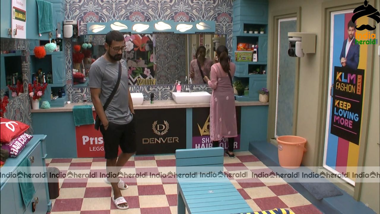 Bigg Boss Telugu Season 3 Day 27 Hot Stills Set 2