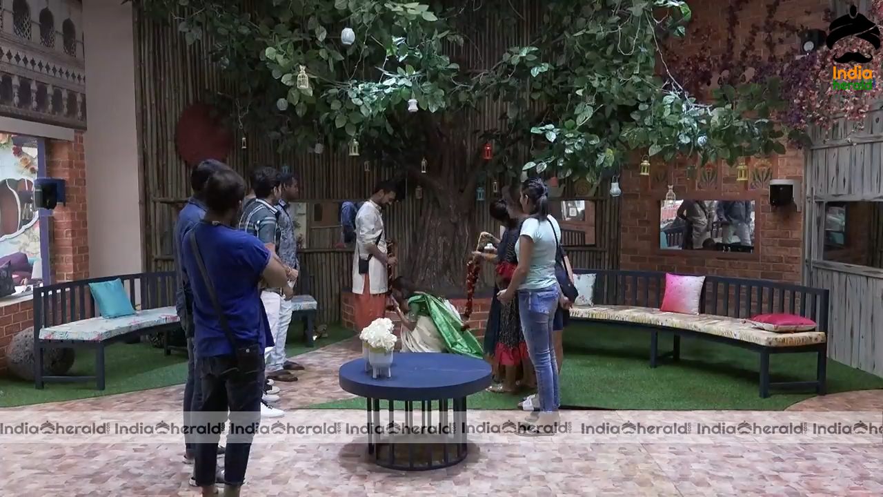 Bigg Boss Telugu Season 3 Day 30 Hot Stills Set 2